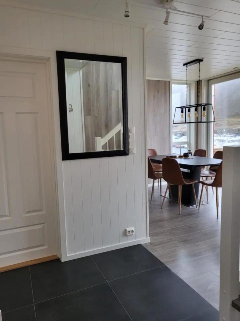Spektakulaer Rorbu I Autentiske Omgivelser Ballstad Extérieur photo