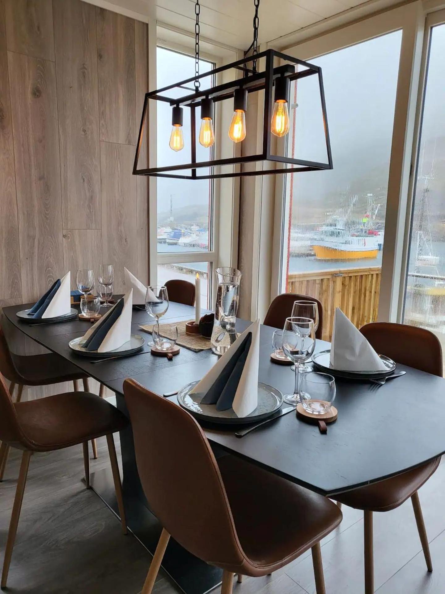Spektakulaer Rorbu I Autentiske Omgivelser Ballstad Extérieur photo